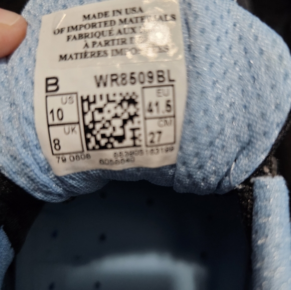 *New Balance Athletic Shoes* - Picture 14 of 14